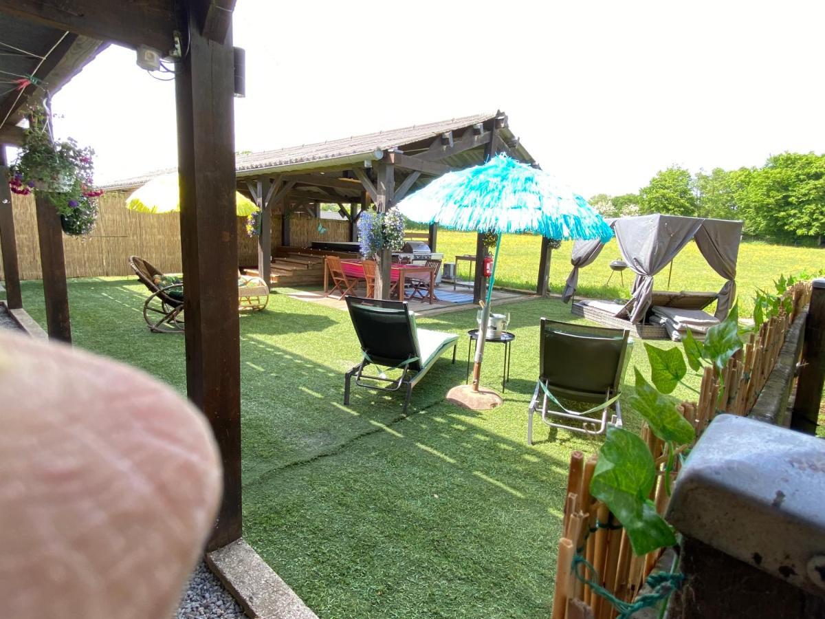 Bed and Breakfast El Rancho Criollo Maubert-Fontaine Exterior foto